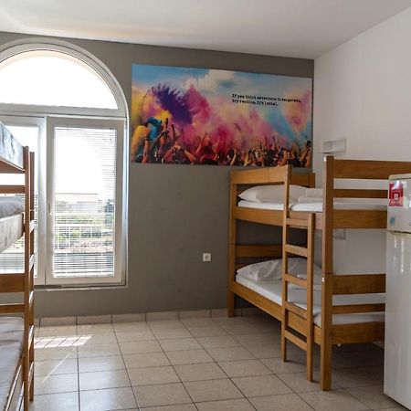 Moon Rocks Hostel Novalja Eksteriør bilde
