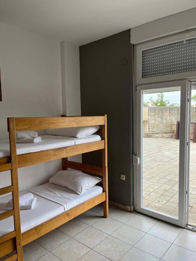 Moon Rocks Hostel Novalja Eksteriør bilde